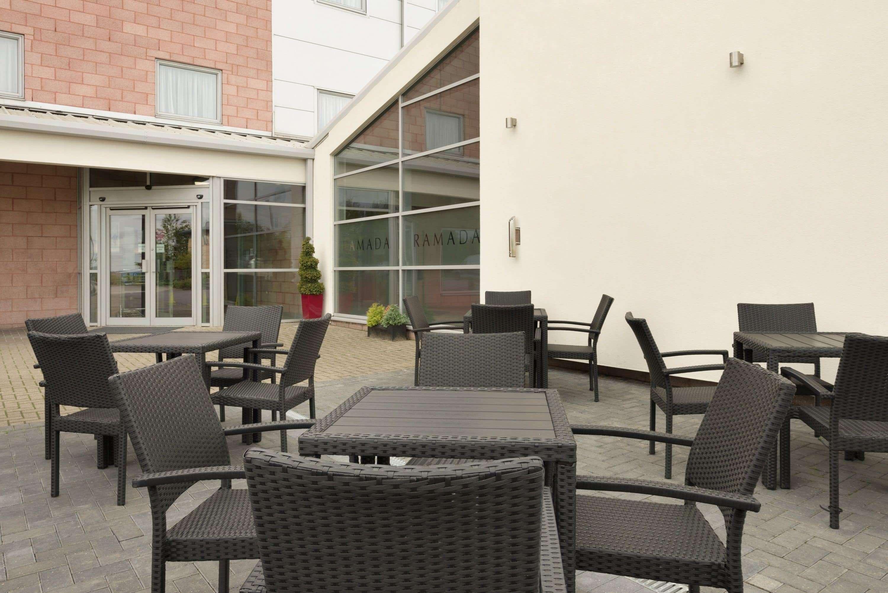 Hotel Ramada Wakefield Exterior foto